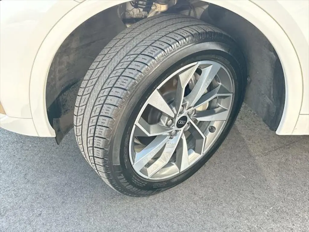 Audi Q5 2022 AWD quattro S line Premium 45 TFSI 4dr SUV
