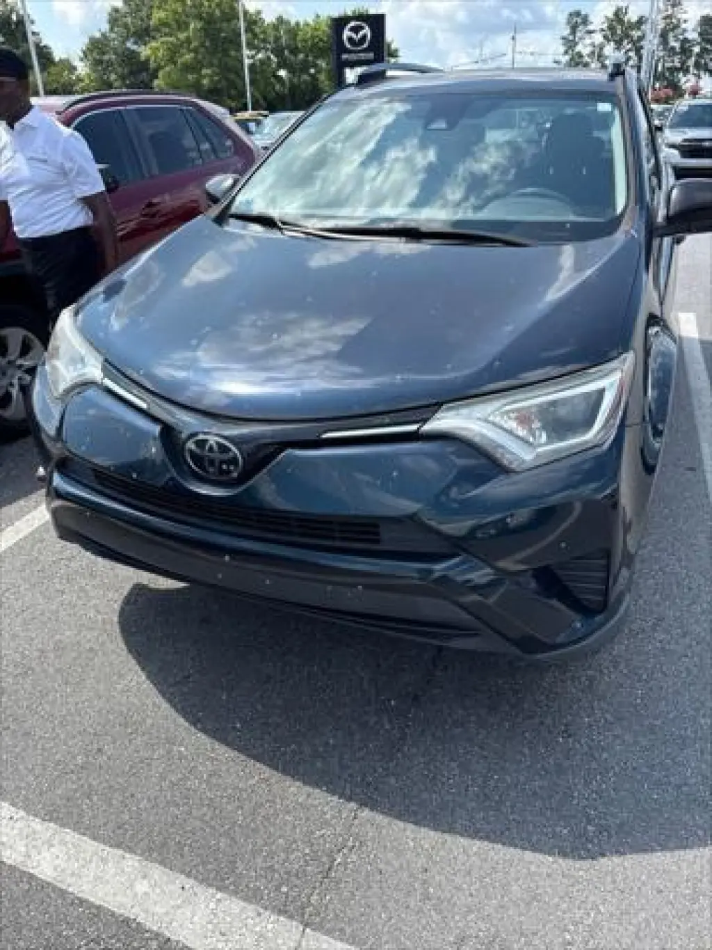 Toyota RAV4 2018 LE 4dr SUV