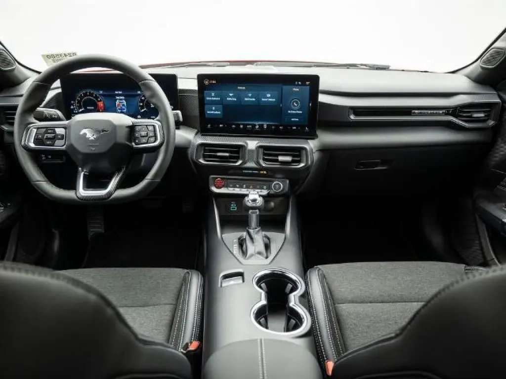 Ford Mustang 2024 EcoBoost 2dr Fastback