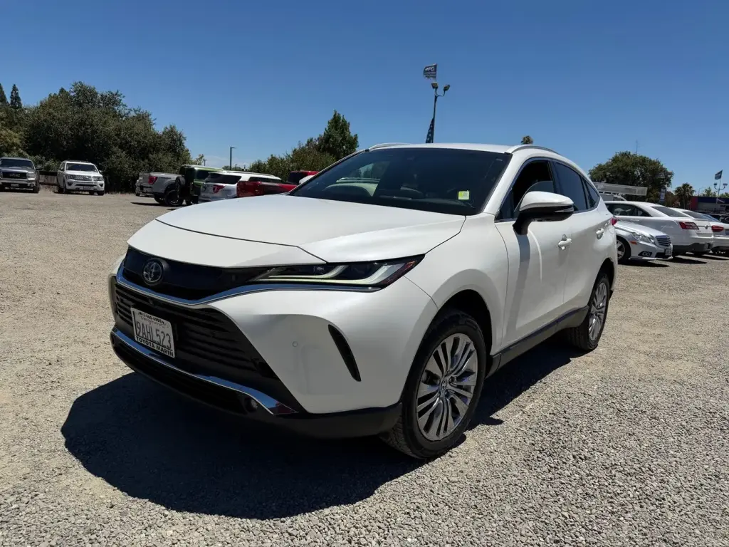 Toyota Venza 2022 AWD LE 4dr Crossover