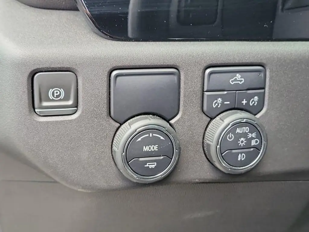 Chevrolet Silverado 1500 2023 4x2 RST 4dr Crew Cab 5.8 ft. SB
