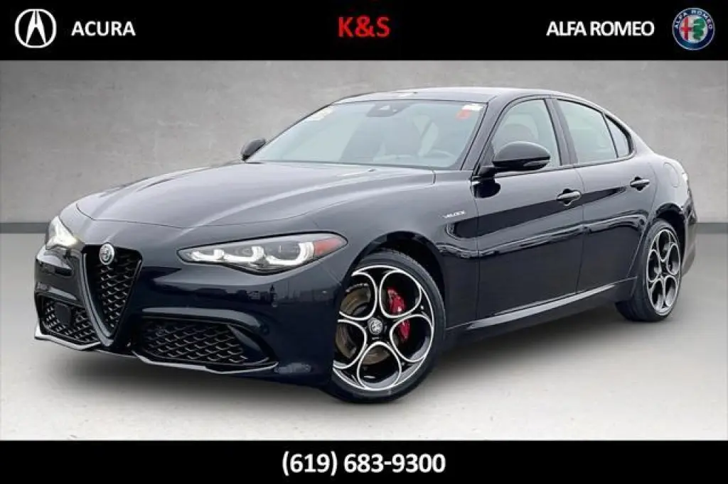 Alfa Romeo Giulia 2024 AWD Veloce 4dr Sedan