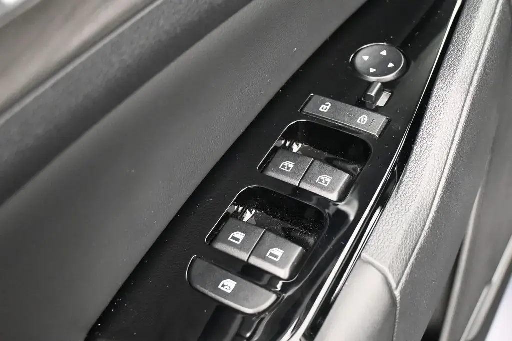Kia Sportage 2024 AWD X-Line 4dr SUV