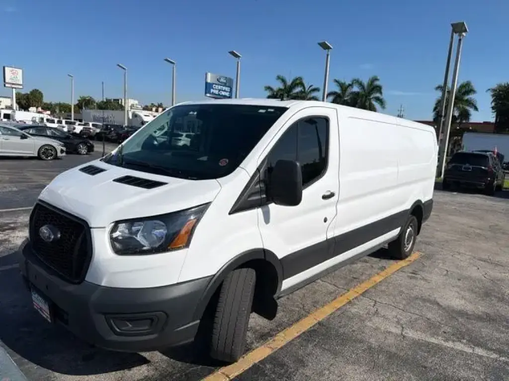 Ford Transit 2023 150 3dr SWB Low Roof Cargo Van