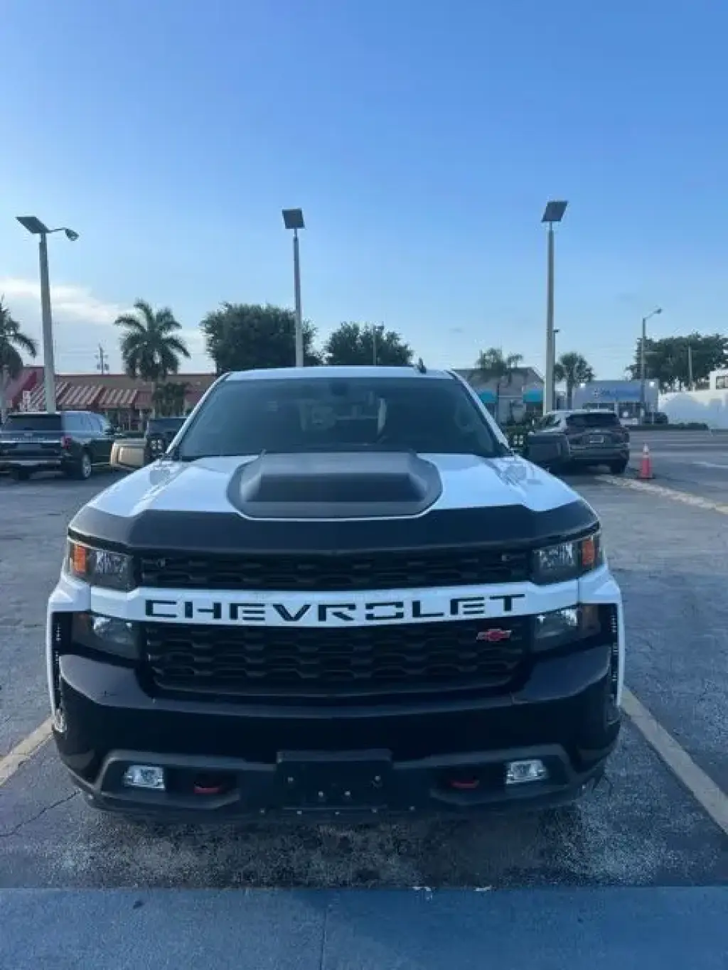 Chevrolet Silverado 1500 2020 4x4 Custom 4dr Crew Cab 5.8 ft. SB