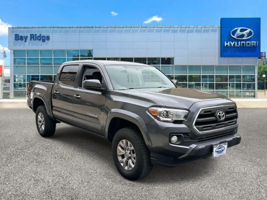 Toyota Tacoma 2017 4x2 SR5 V6 4dr Double Cab 5.0 ft SB