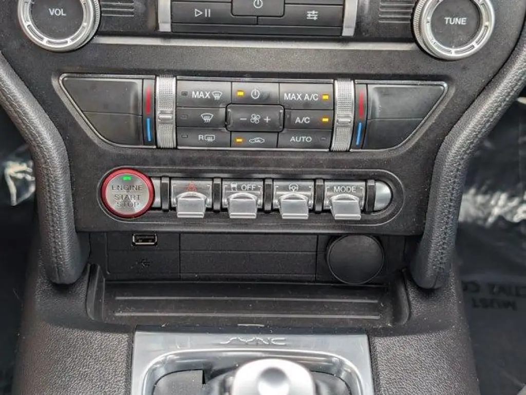 Ford Mustang 2020 EcoBoost Premium 2dr Fastback