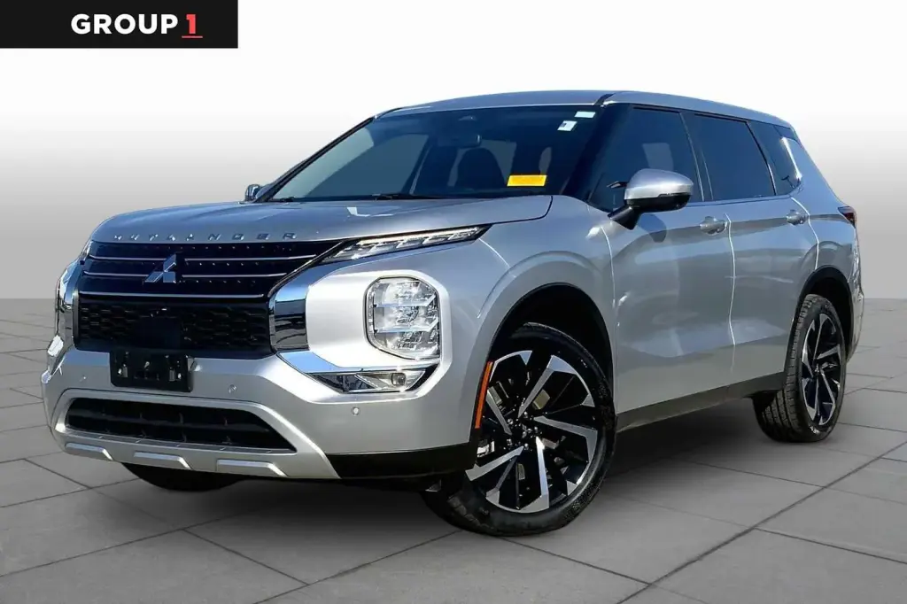 Mitsubishi Outlander 2022 SE 4dr SUV