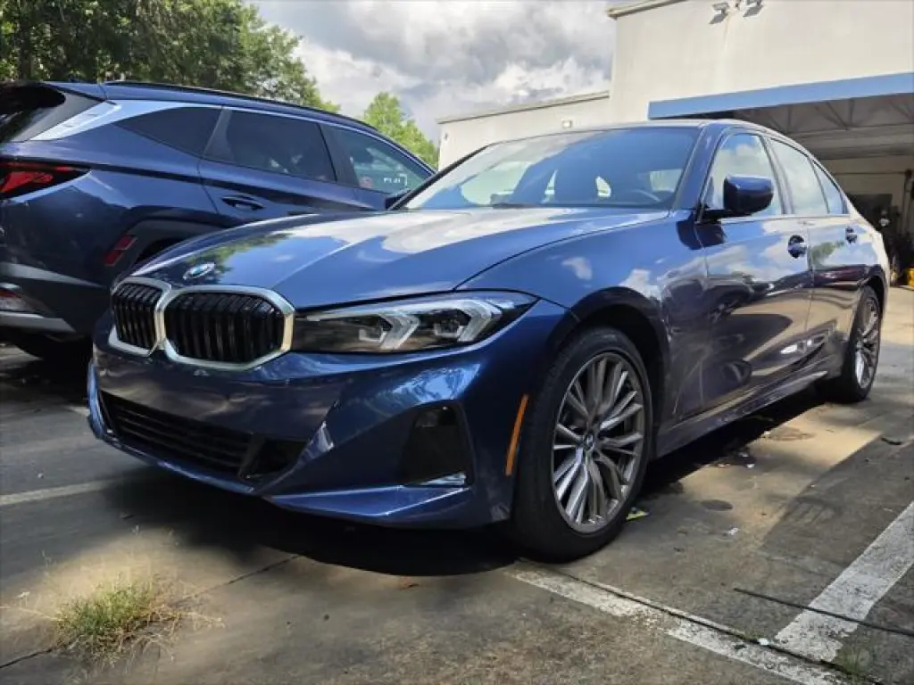 BMW 3 Series 2023 AWD 330i xDrive 4dr Sedan