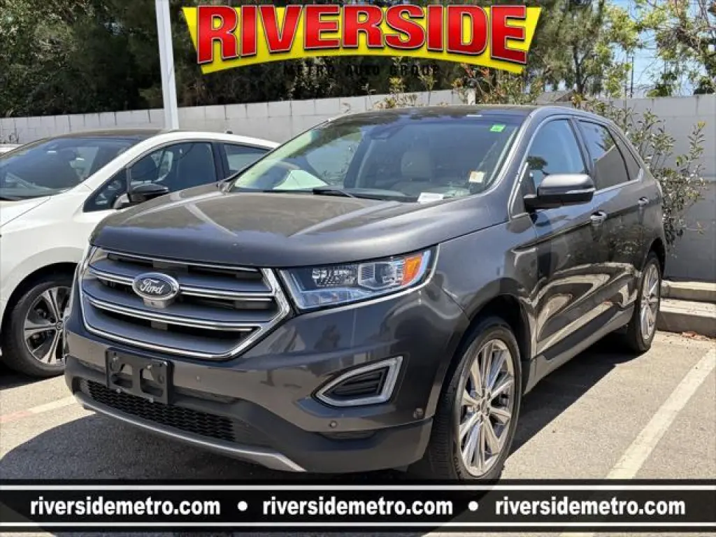 Ford Edge 2017 AWD Titanium 4dr Crossover