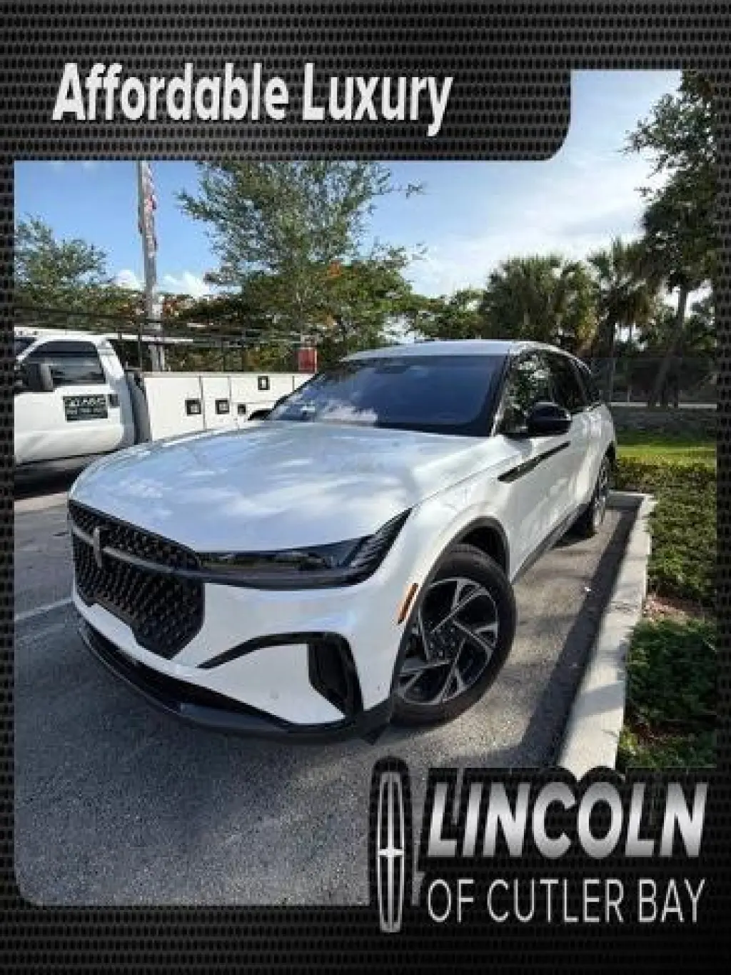 Lincoln Nautilus Hybrid 2024 AWD Premiere 4dr SUV
