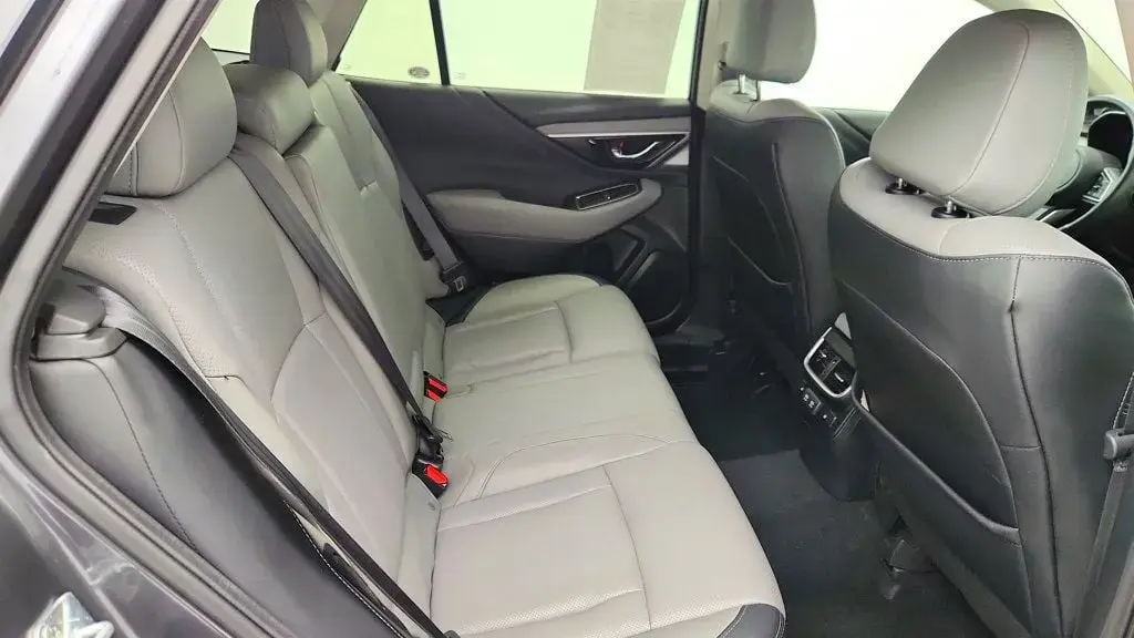 Subaru Outback 2022 AWD Limited 4dr Crossover