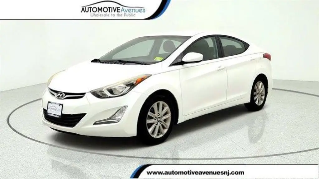 Hyundai ELANTRA 2016 SE 4dr Sedan 6M (US)