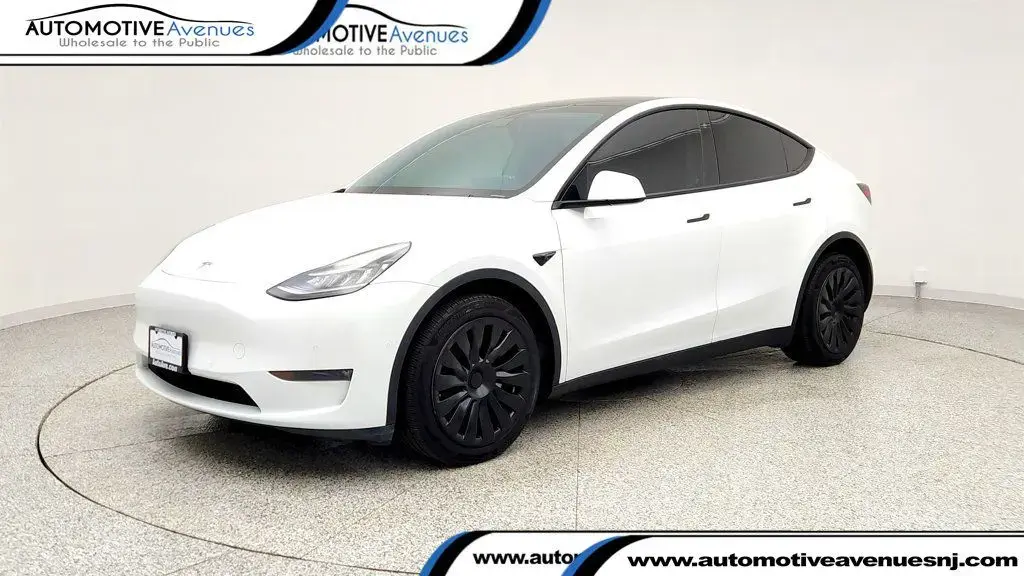 Tesla Model Y 2021 AWD Long Range 4dr Crossover