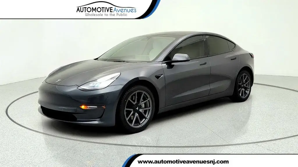 Tesla Model 3 2022 AWD Long Range 4dr Sedan