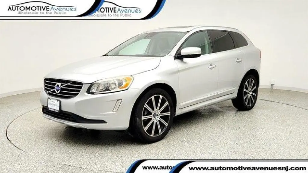 Volvo XC60 2016 AWD T6 Drive-E 4dr SUV