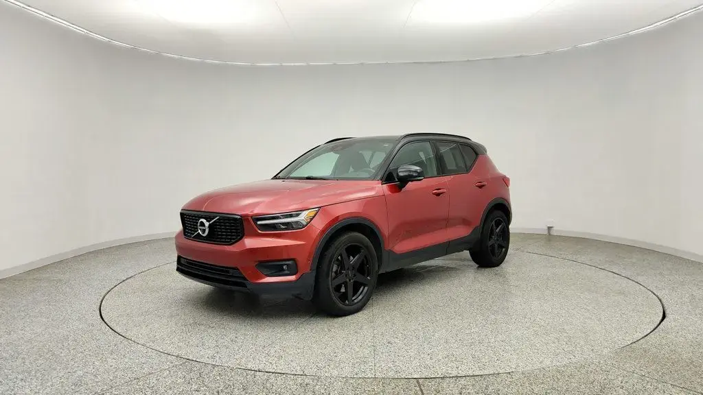 Volvo XC40 2019 AWD T5 Momentum 4dr SUV