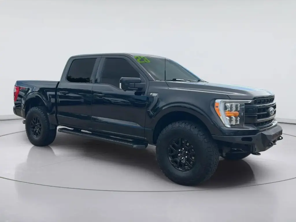 Ford F-150 2023 4x4 XL 4dr SuperCrew 5.5 ft. SB