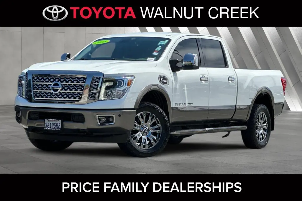 Nissan Titan XD 2018 4x4 Platinum Reserve 4dr Crew Cab (Diesel)