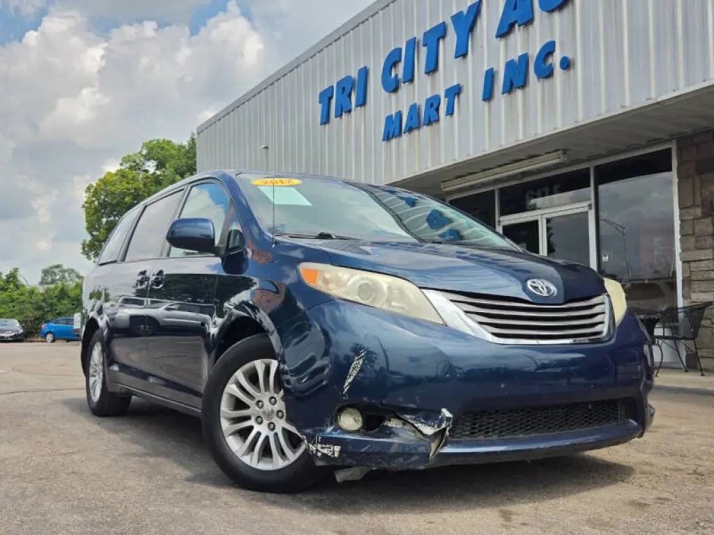 2012 Toyota Sienna
