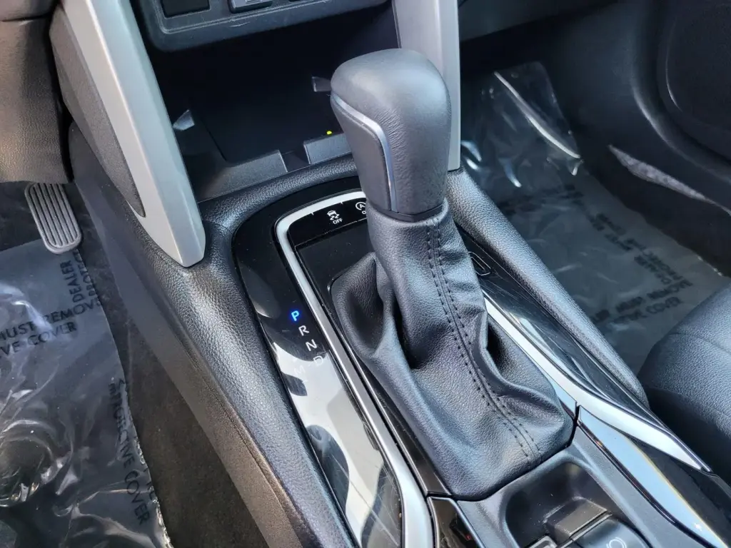 Toyota Corolla Cross 2025 XLE 4dr Crossover