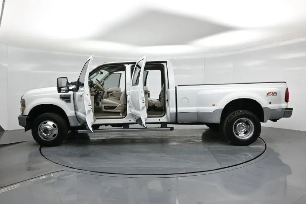 Ford F-350 Super Duty 2010 4x4 XL 4dr Crew Cab 8 ft. LB DRW Pickup