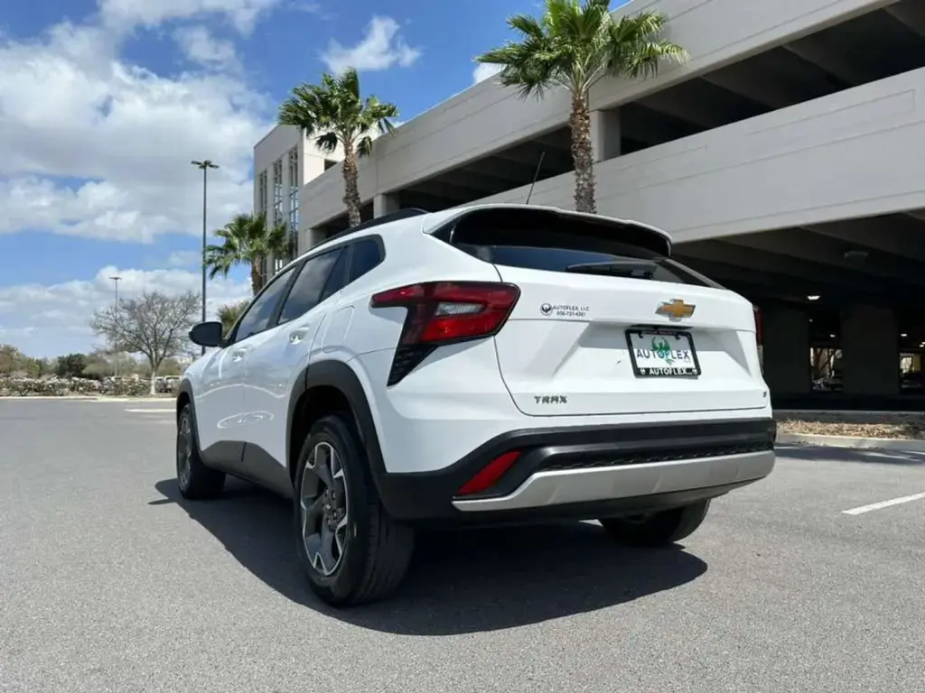 2024 CHEVROLET TRAX