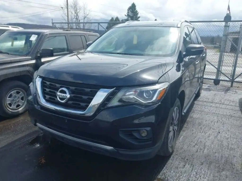 2017 NISSAN PATHFINDER