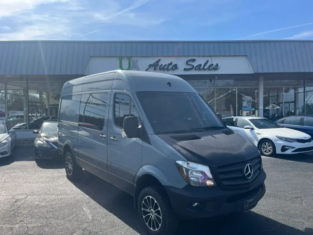 2017 MERCEDES-BENZ SPRINTER 2500 CREW