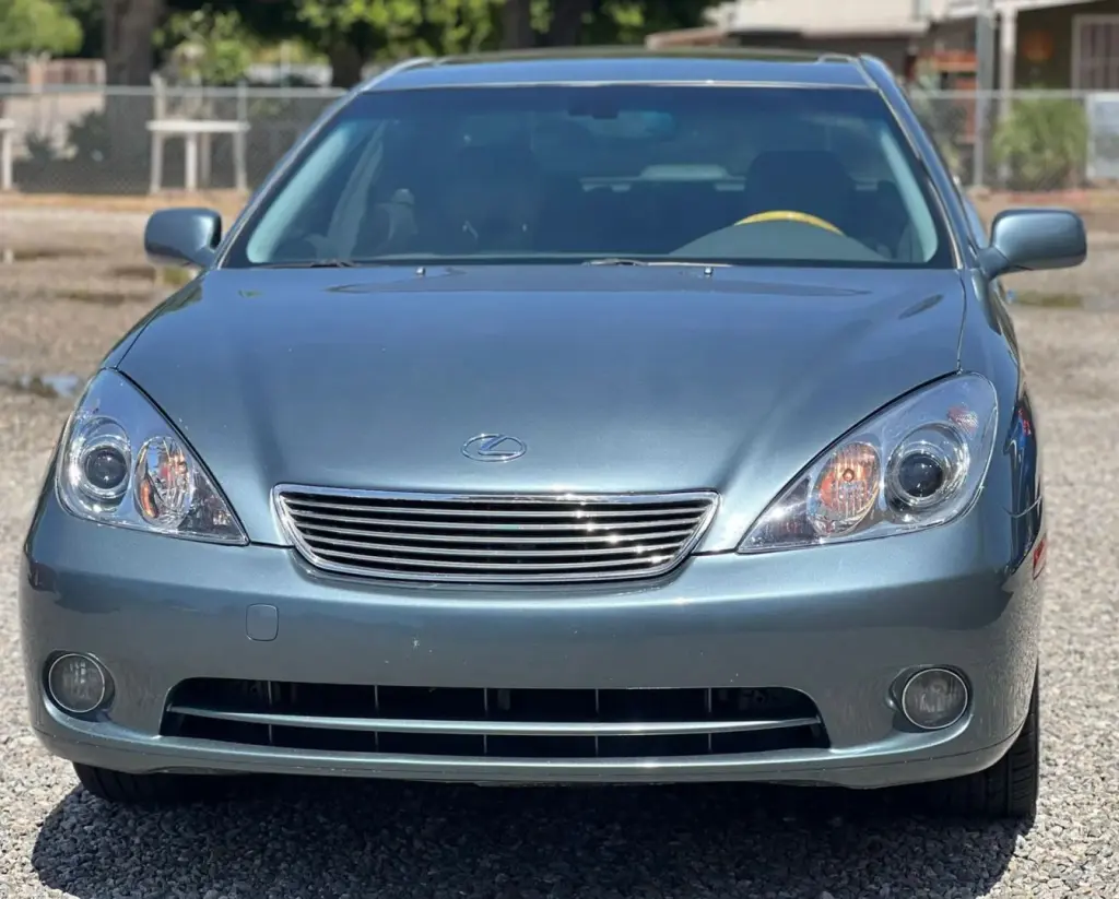 2005 LEXUS ES