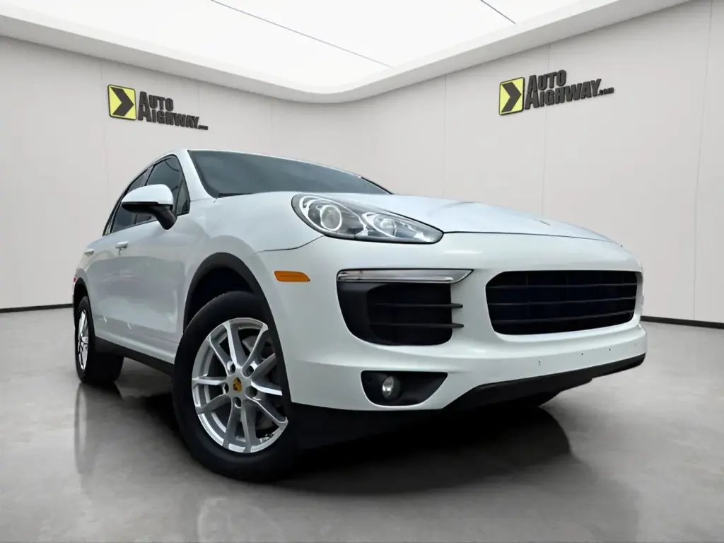 2016 PORSCHE CAYENNE