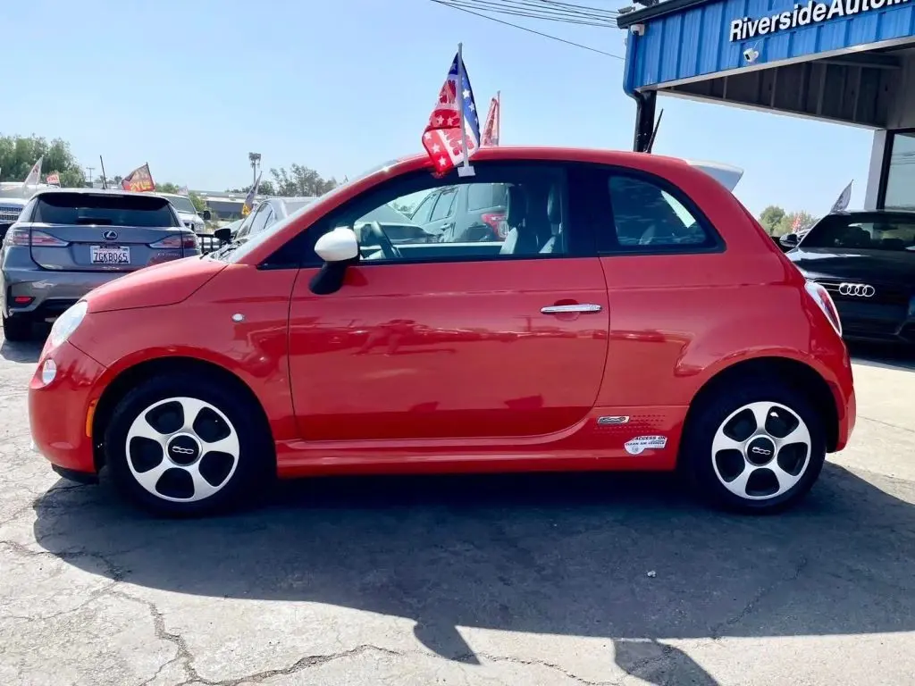 2013 FIAT 500E
