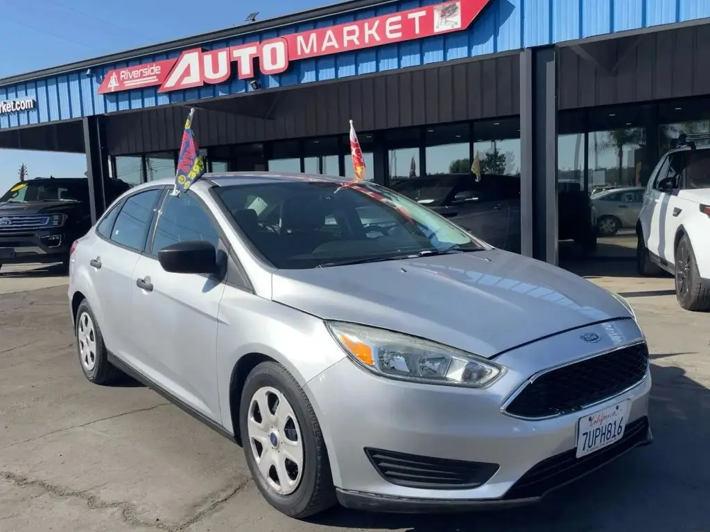 2016 FORD FOCUS