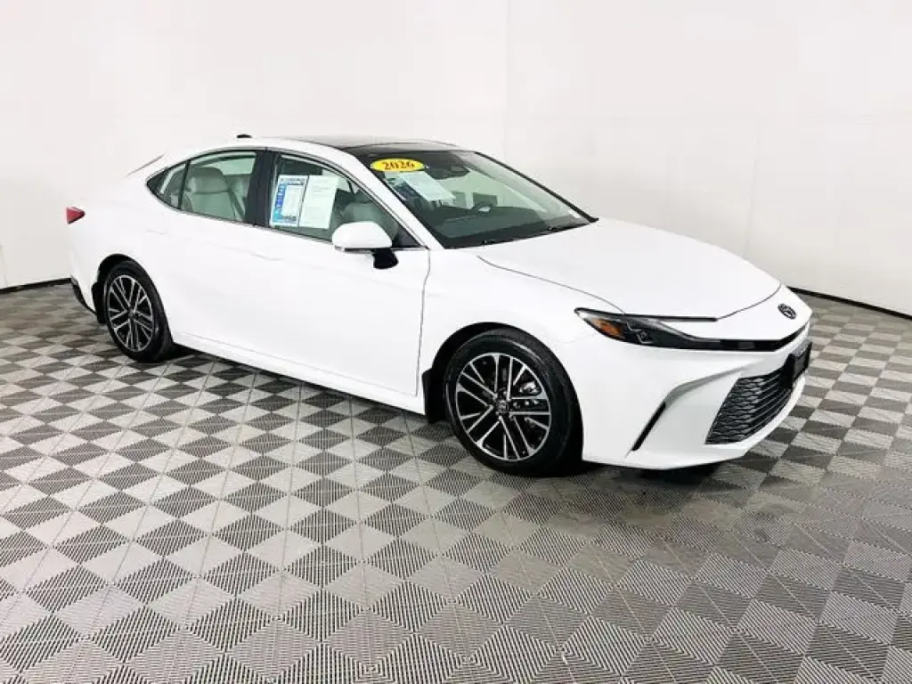 Toyota Camry 2026 SE 4dr Sedan