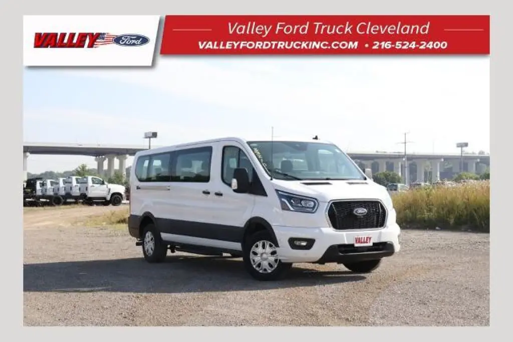 Ford Transit 2023 350 XL 3dr LWB Low Roof Passenger Van