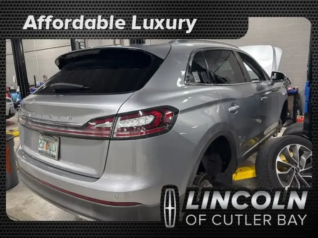 Lincoln Nautilus 2021 Reserve 4dr SUV