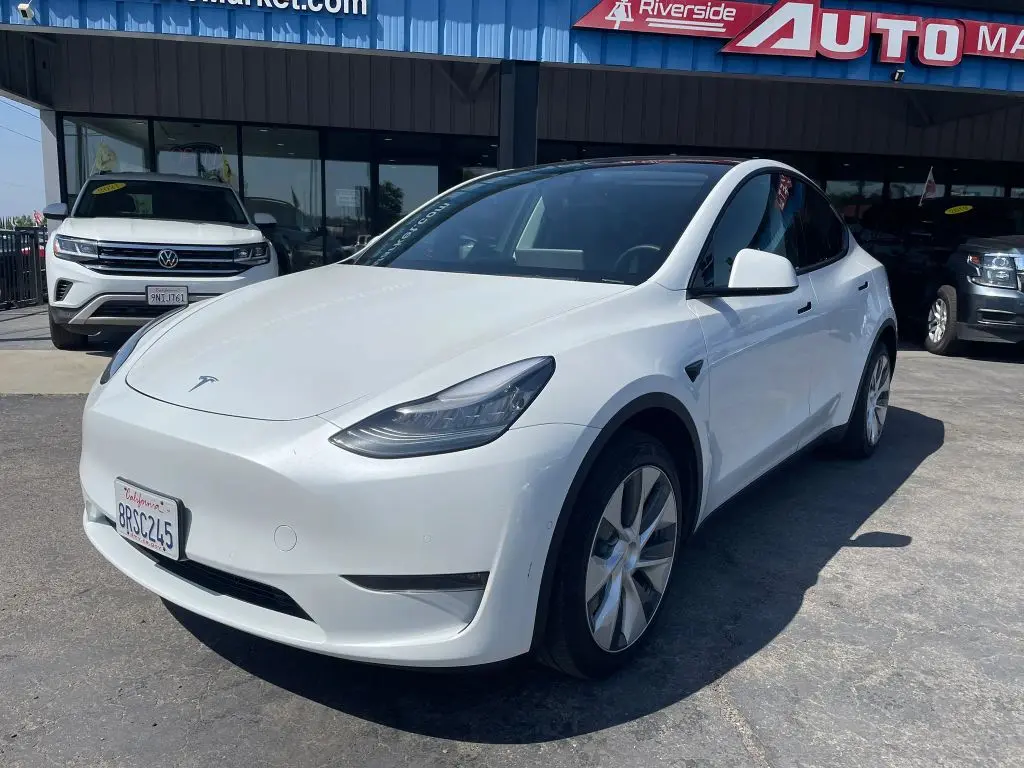 2020 TESLA MODEL Y