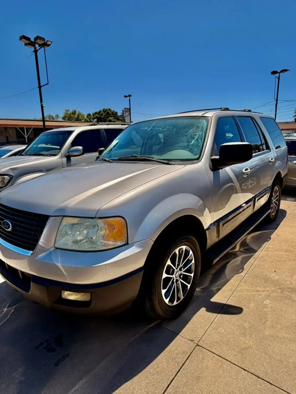 2004 FORD EXPEDITION