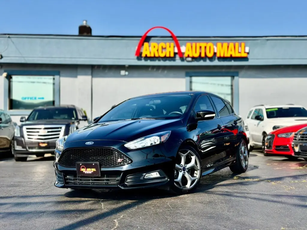 2017 FORD FOCUS