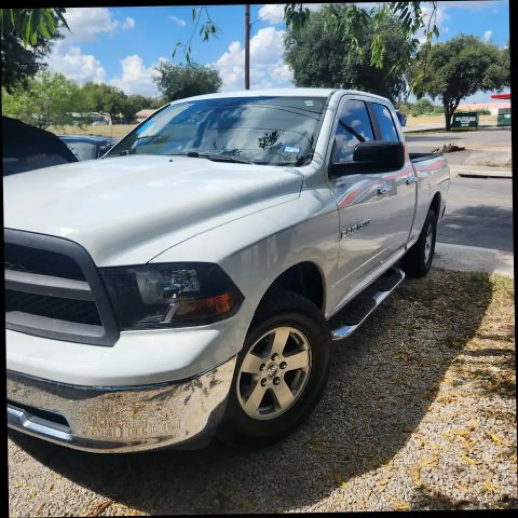 2011 RAM 1500 QUAD CAB
