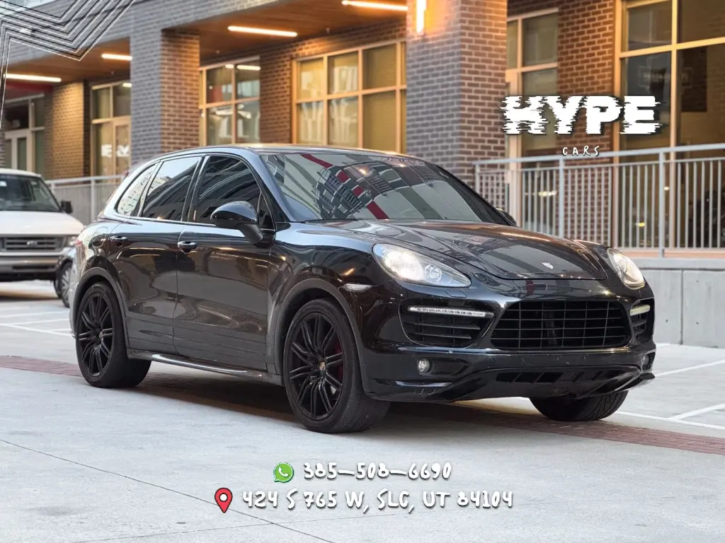 2013 PORSCHE CAYENNE