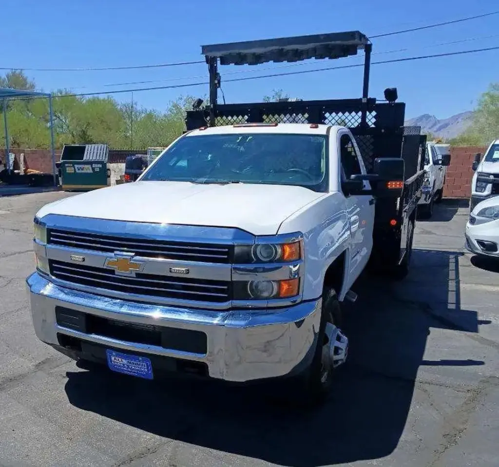 2015 CHEVROLET SILVERADO 3500 HD REGULAR CAB & CHASSIS