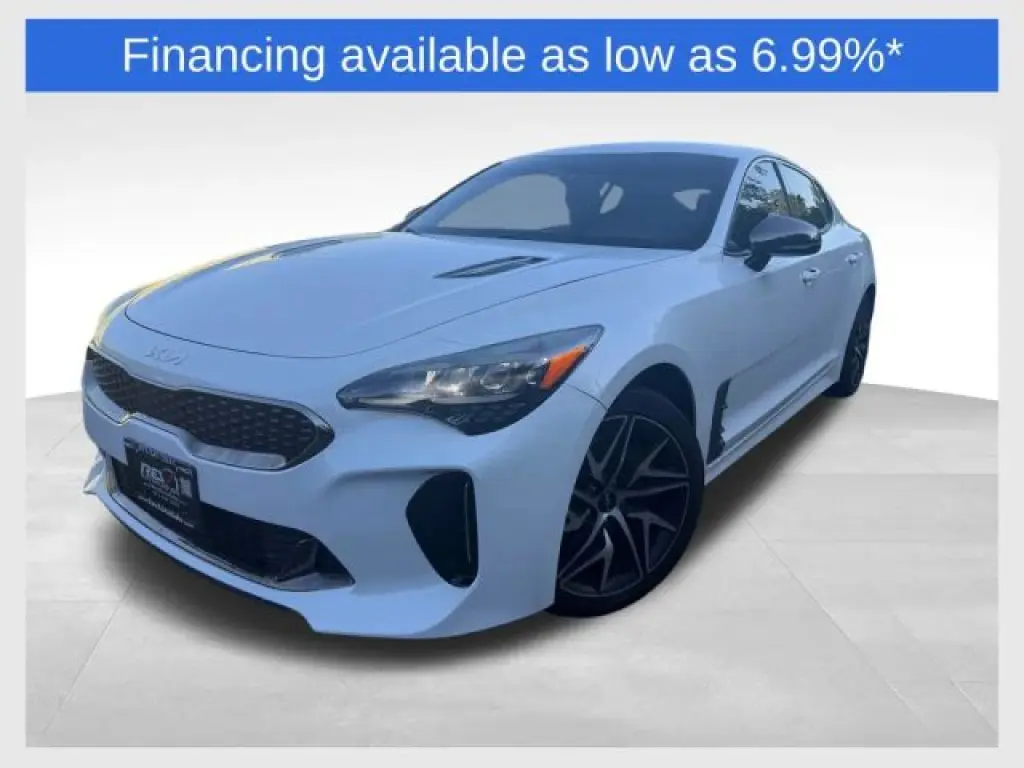2022 KIA STINGER