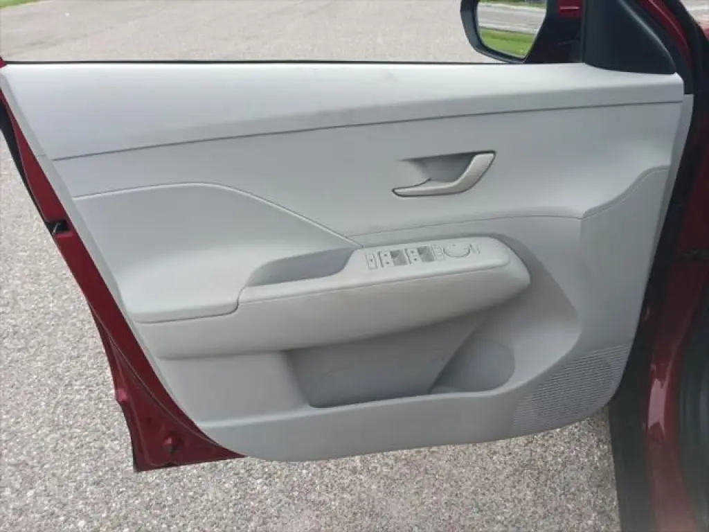 Hyundai KONA 2025 SEL 4dr Crossover