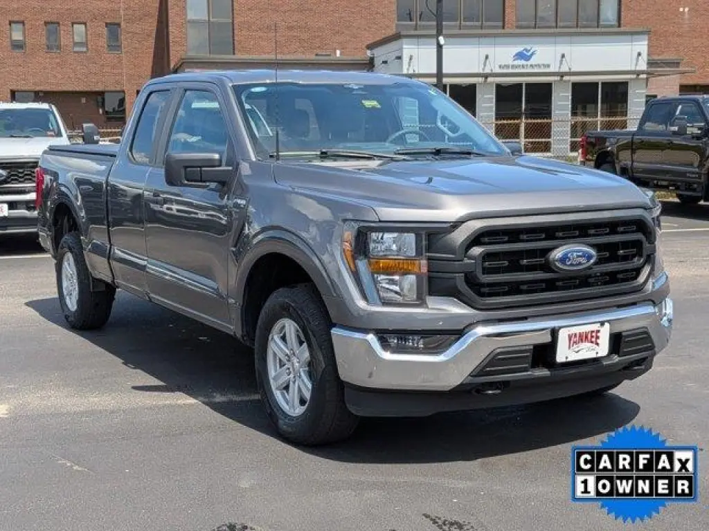 Ford F-150 2023 4x4 XLT 4dr SuperCab 6.5 ft. SB