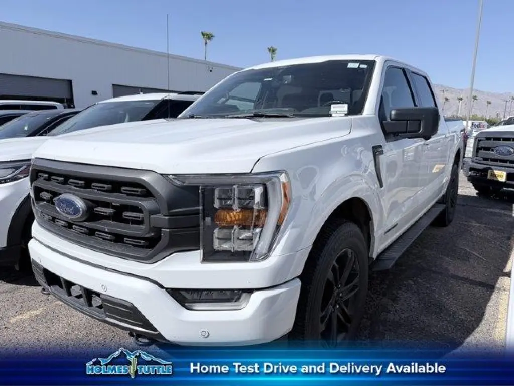 Ford F-150 2021 4x4 XL 4dr SuperCrew 5.5 ft. SB