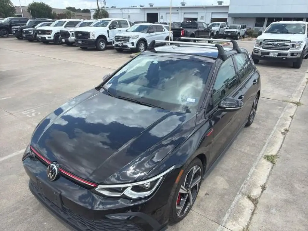 Volkswagen Golf GTI 2024 SE 4dr Hatchback