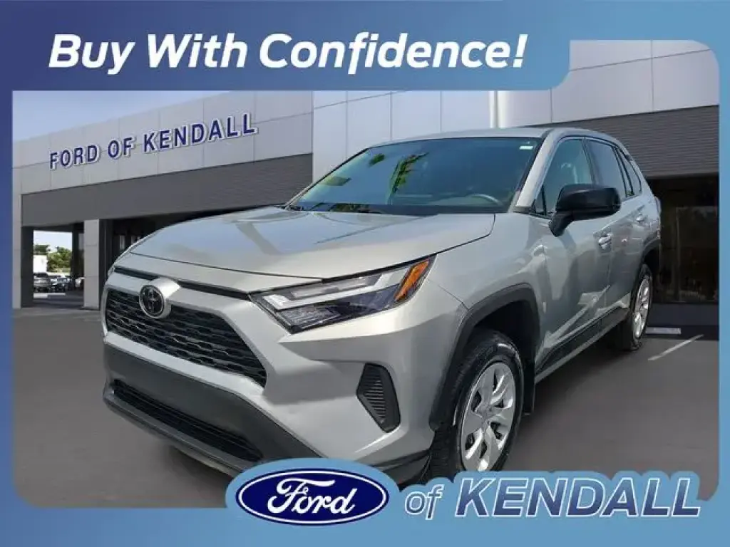 Toyota RAV4 2024 LE 4dr SUV