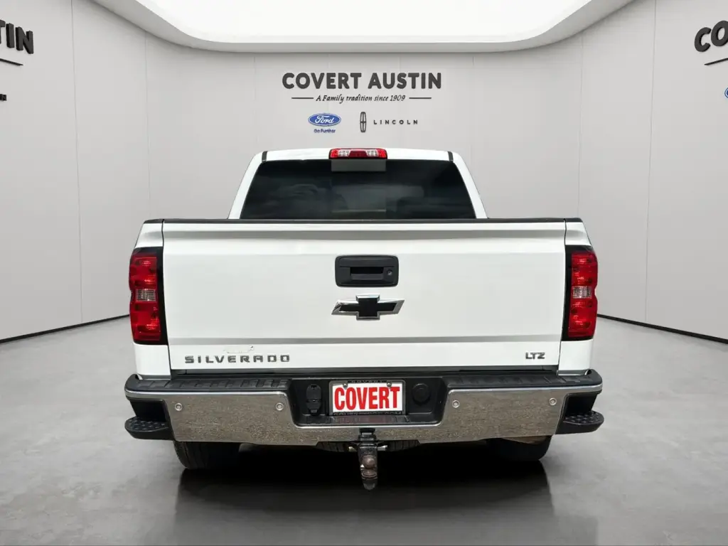 Chevrolet Silverado 1500 2015 4x4 LTZ 4dr Crew Cab 5.8 ft. SB