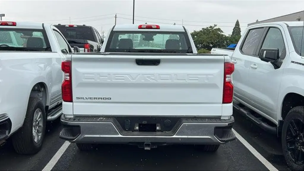 Chevrolet Silverado 1500 2025 4x2 Work Truck 2dr Regular Cab 8 ft. LB